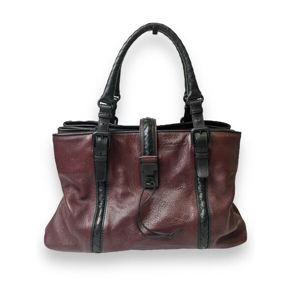 Bottega Veneta Handbags - BOTTEGA VENETA Burgundy Leather Roma Lock Flap Shoulder Bag